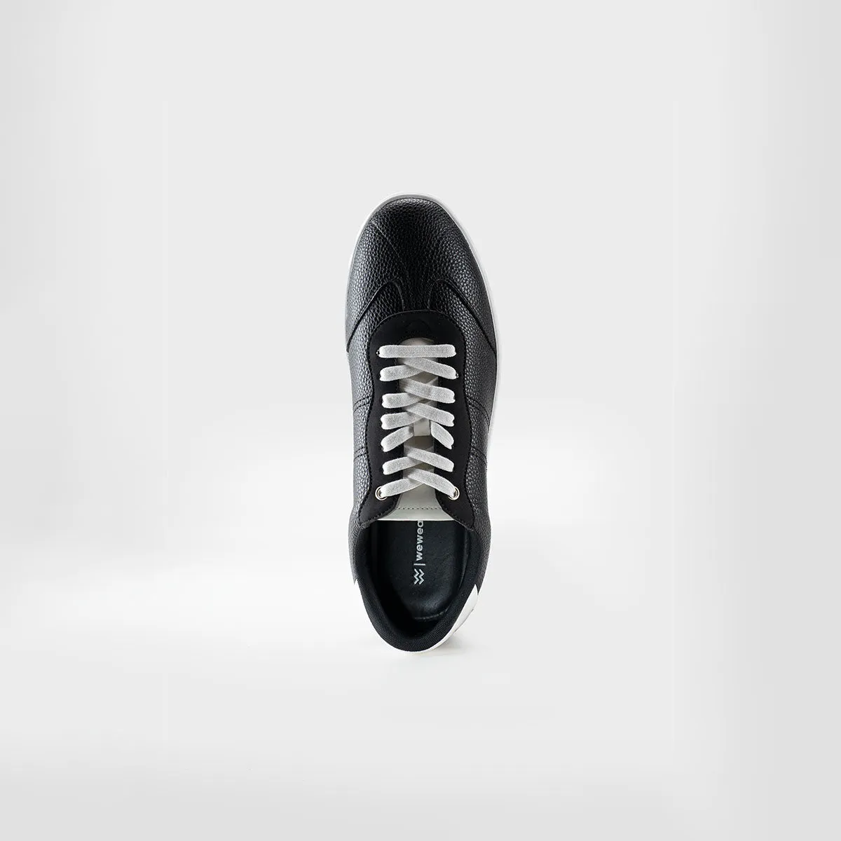 Wren Sneaker